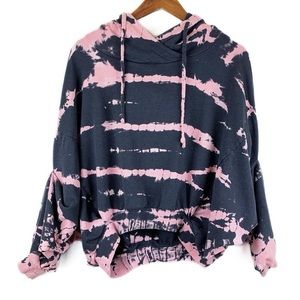 Young Fabulous & Broke Women’s Sweatshirt size M/L